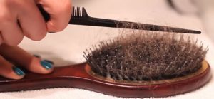 Как отмыть расчёску